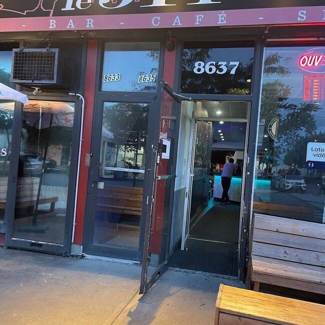 Café Bar le 514 Montreal - Menu, Reviews & More January 2026