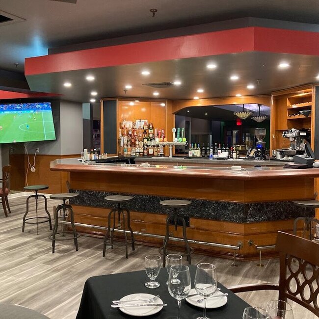 L'Entracte Shaughnessy Village - Menu, Reviews & More January 2026