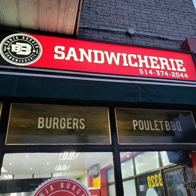 Bahja Burger Sandwicherie - Restaurants pr&egrave;s de: H2A1W4