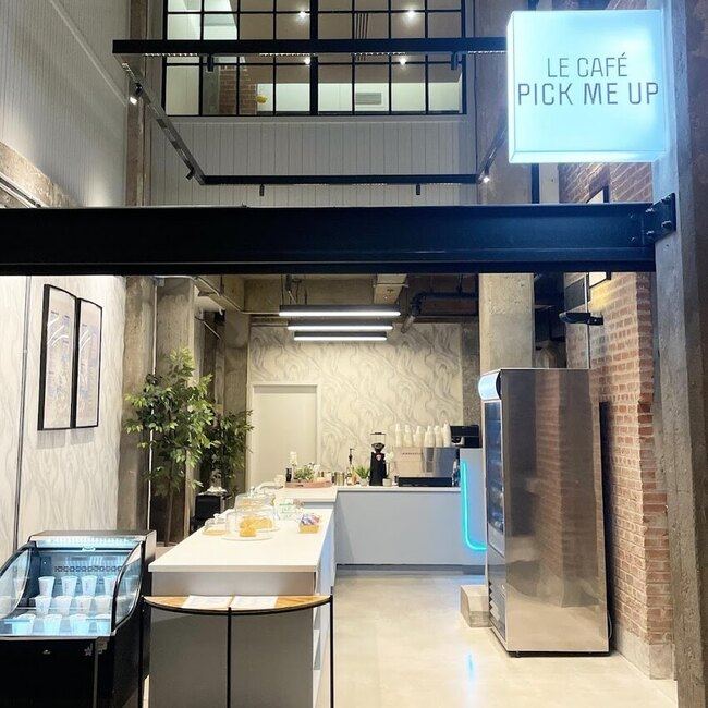 Le Cafe Pick Me Up - Bar &agrave; jus et Smoothies Vieux-Montr&eacute;al