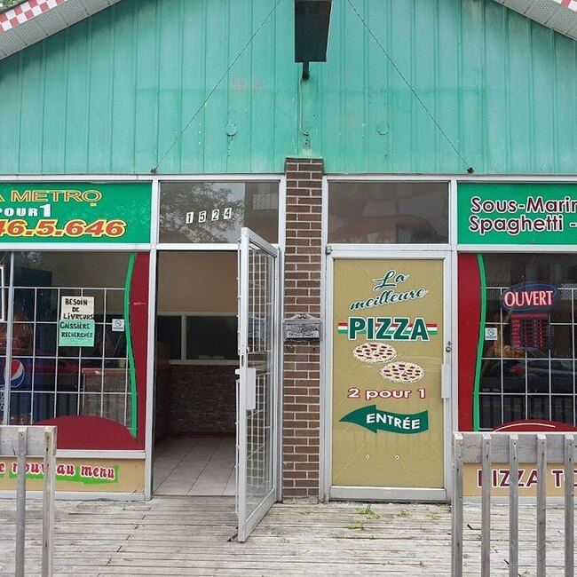 Pizza Metro -  Restaurants Near: J4K2G4