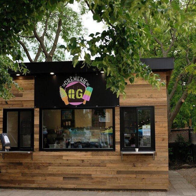 La Cr&eacute;merie du QG - Restaurants pr&egrave;s de: J3G0C3