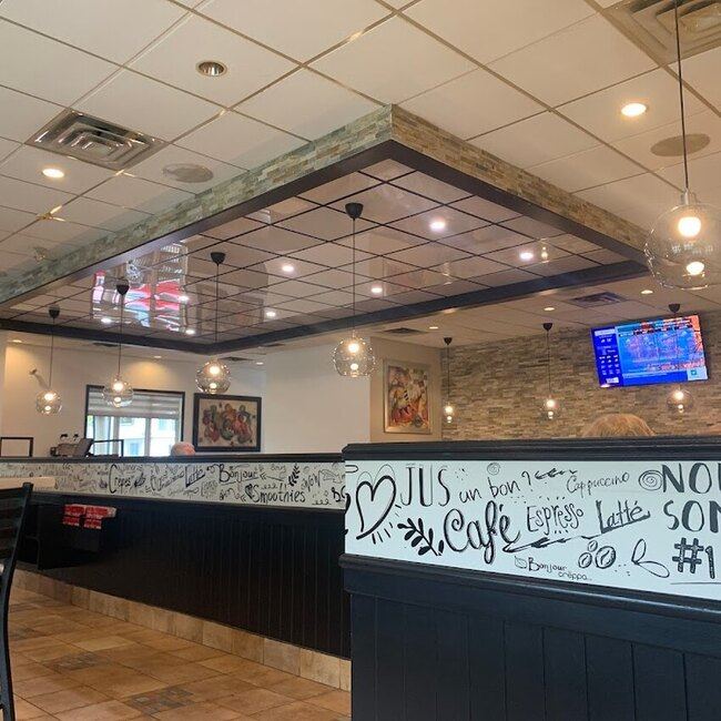 Creppa & Co - Restaurants pr&egrave;s de: J3G0C3