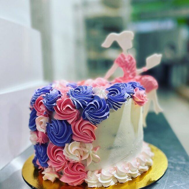 Saha The Baker - Restaurants pr&egrave;s de: H4B1M7