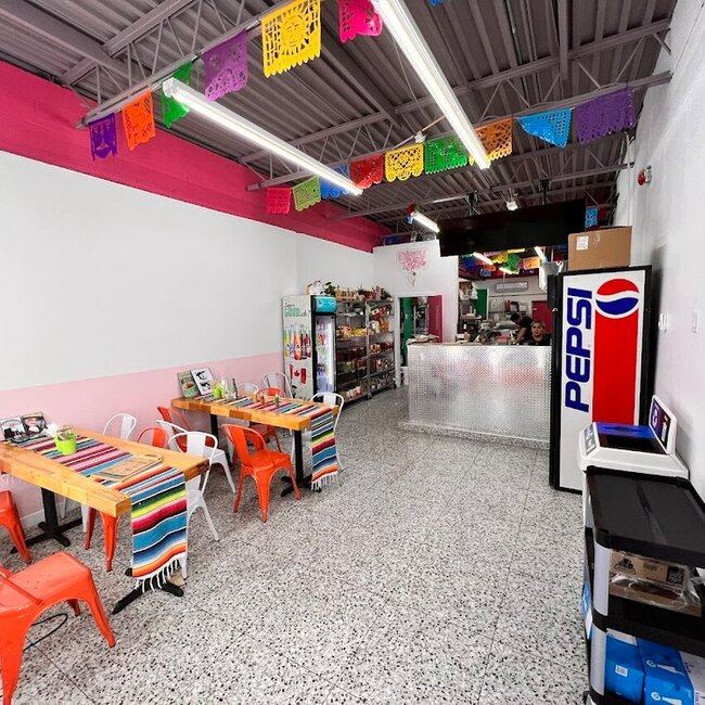 Dirty Tacos - Saint-Hubert Open Supper Restaurants