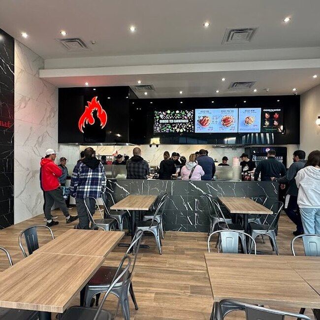 Poulet Rouge Restaurant