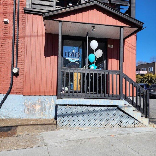 &Ocirc; Fuzion - Contrecoeur Breakfast Restaurants