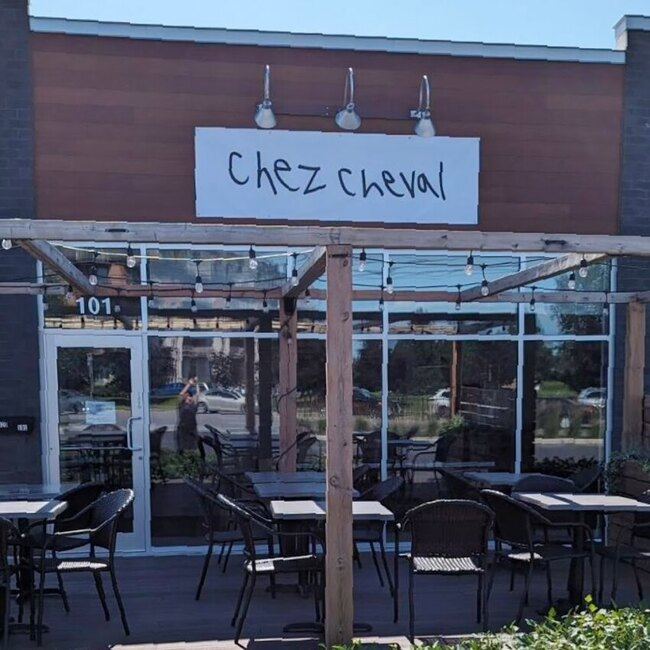 Chez Cheval - Restaurants pr&egrave;s de: J3E0C6