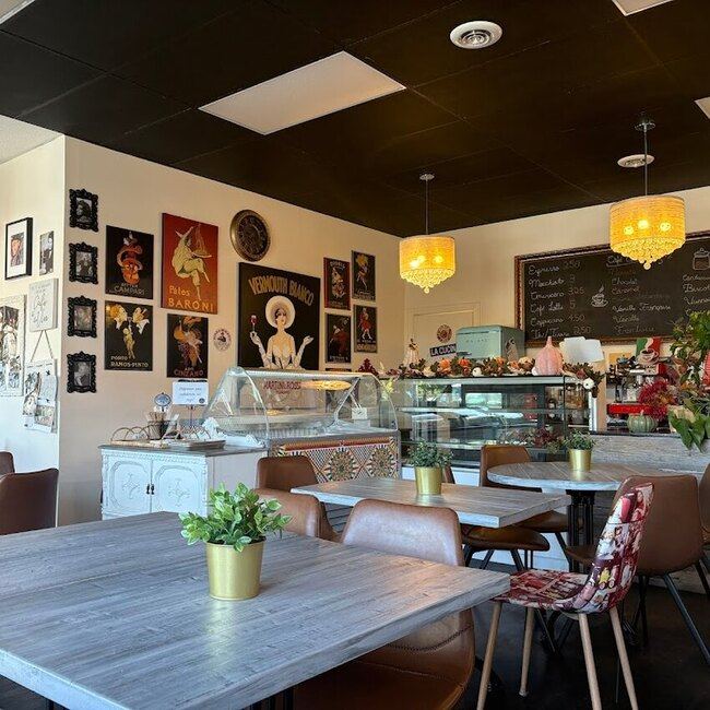 La Petite Gourmette -  Restaurants Near: J4B1P7