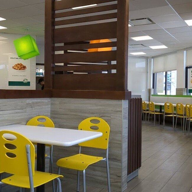 Restaurant Lafleur -  Restaurants Near: J4B1P7