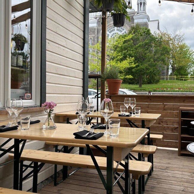 Le Rouge Tomate Saint-Sauveur - Menu, avis & plus janvier 2026