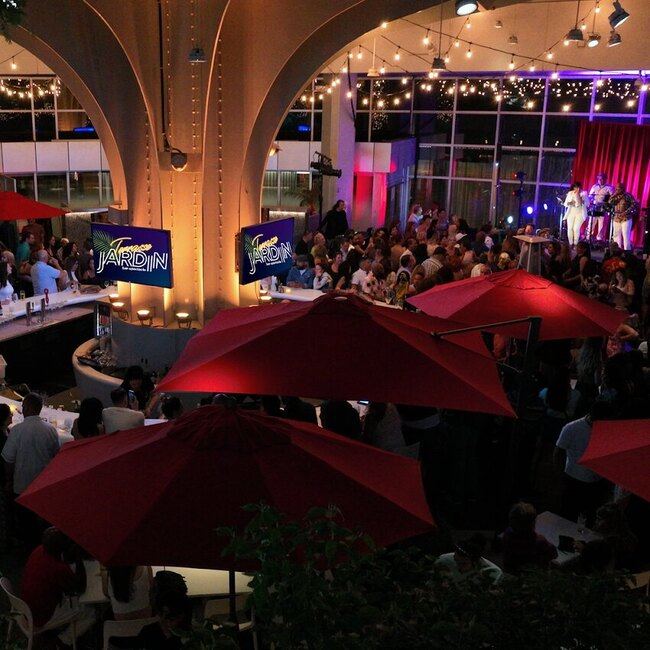 Terrasse Le jardin - Montreal Theme / Unique Experience Restaurants