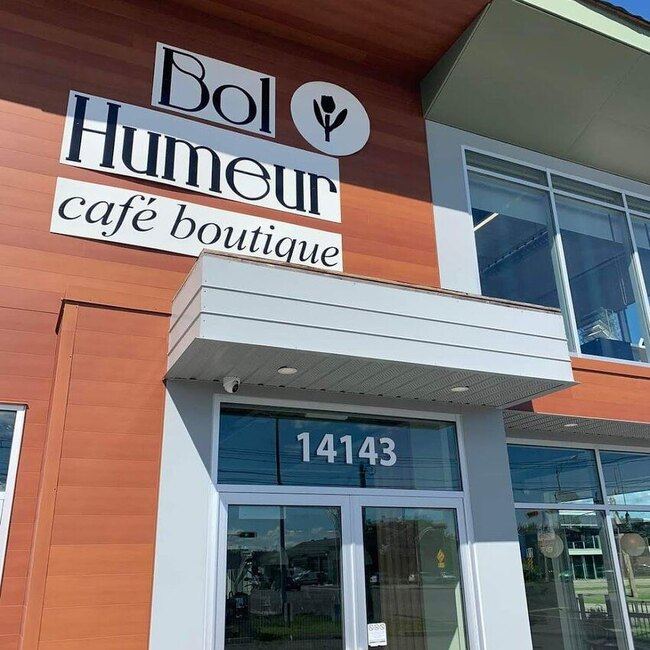 Bol Humeur Caf&eacute; Boutique - Restaurants pr&egrave;s de: J7J1P3