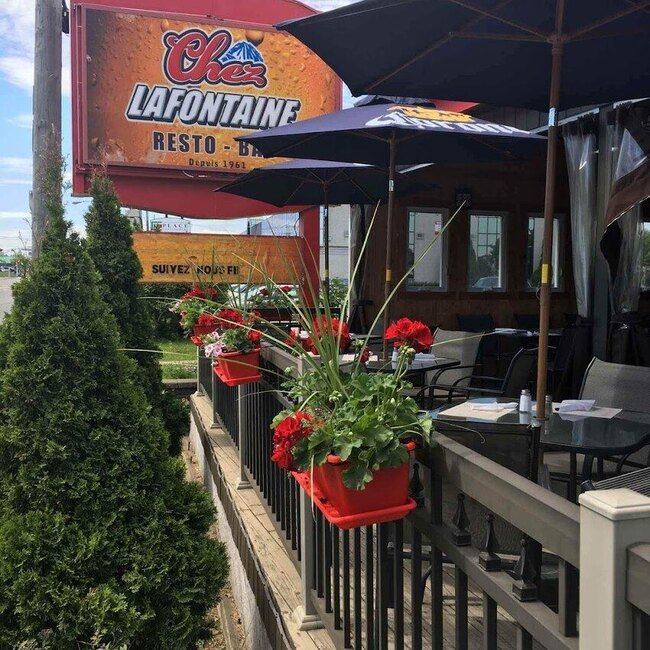 Brasserie Lafontaine - Restaurants pr&egrave;s de: J0L1B0