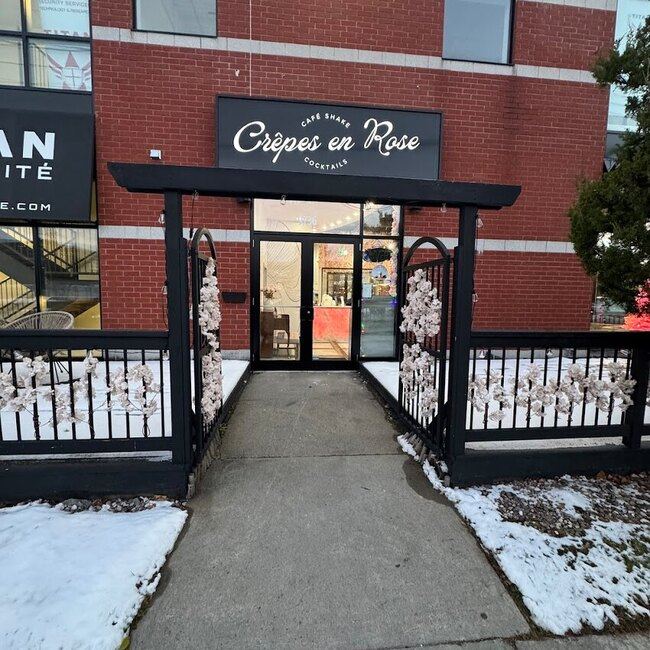 Cr&ecirc;pes en Rose - Restaurants pr&egrave;s de: H4N1C8