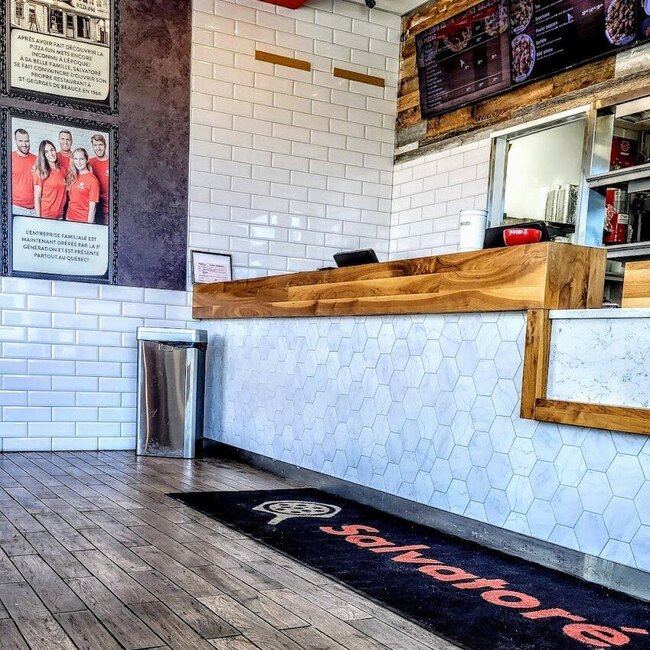 Pizza Salvatoré Mirabel - Menu, Reviews & More January 2026