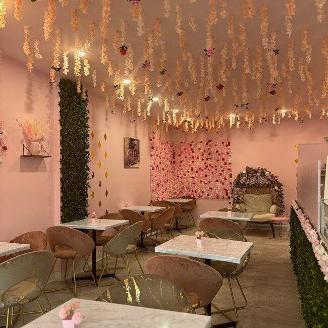 Hazal Cr&ecirc;pe - Little-Italy Online Ordering Restaurants