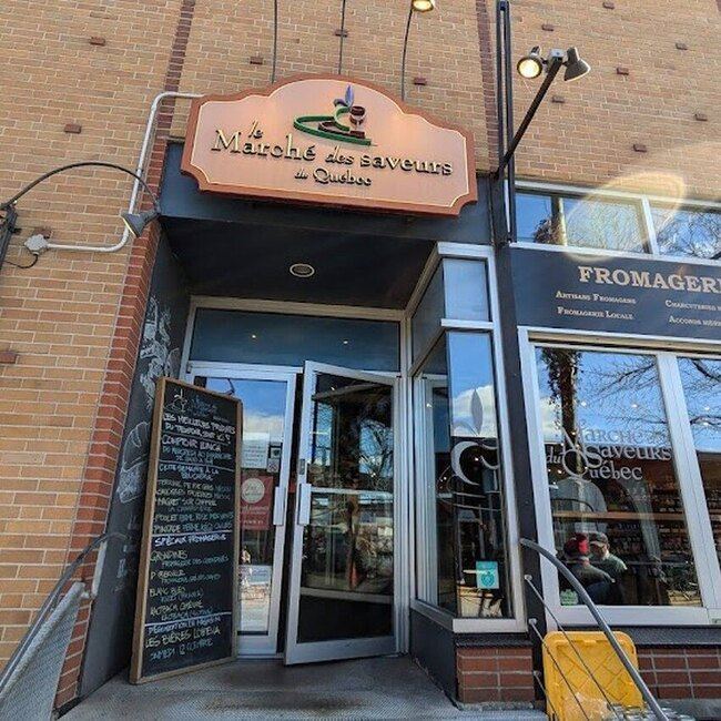 Le March&eacute; Des Saveurs Du Qu&eacute;bec - Little-Italy Sandwiches