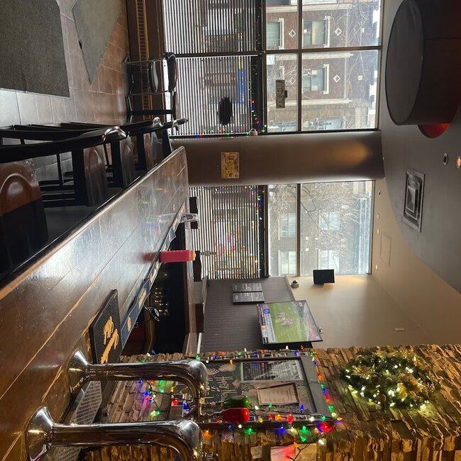 Cafe Lounge - Downtown Bars