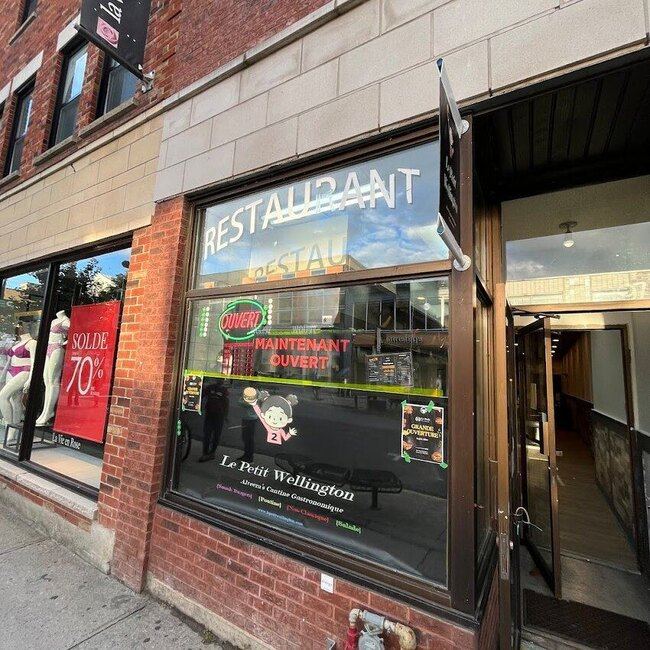Le Petit Wellington - Restaurants pr&egrave;s de: H4G1V3