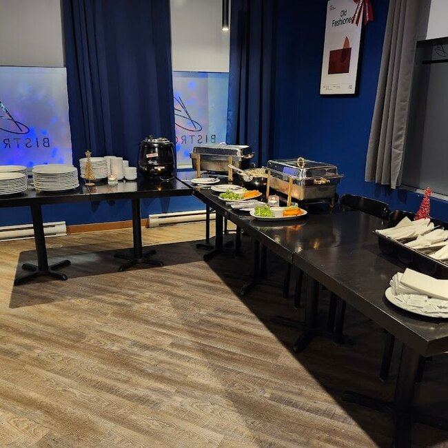 Bistro 22 Restaurant