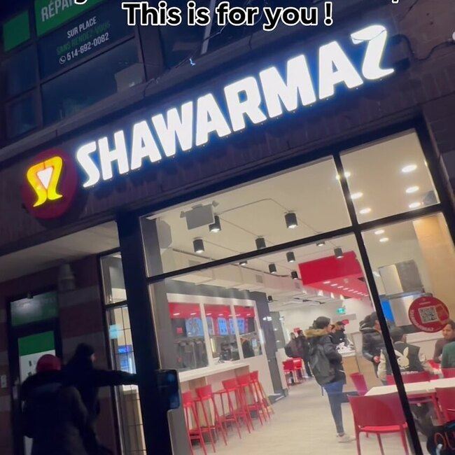 Shawarmaz - Quartier des Spectacles Grill Restaurants