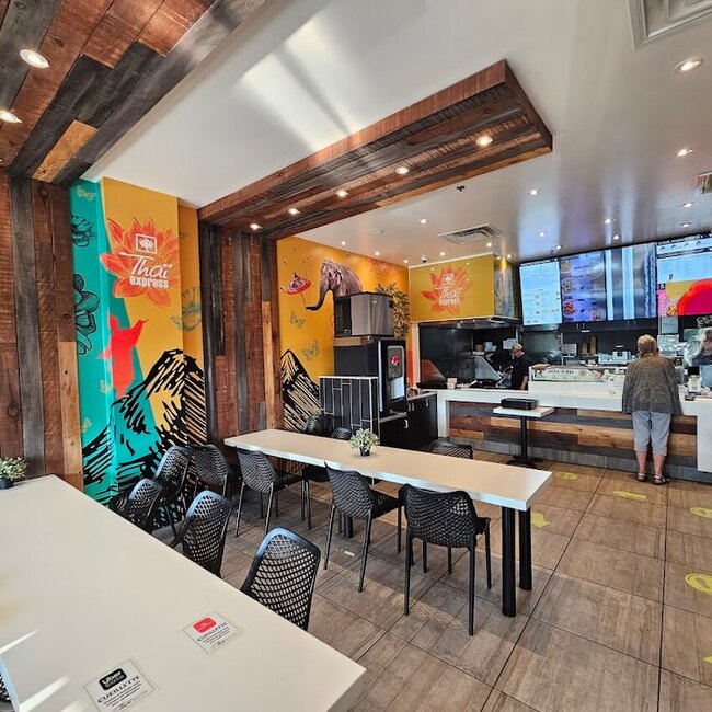 Thai Express - Restaurants pr&egrave;s de: H3E1C9