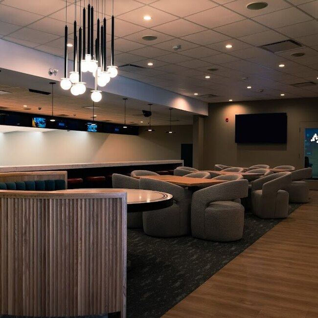 Bistro Sportif Au Magnifique - Restaurants pr&egrave;s de: J5T1K6