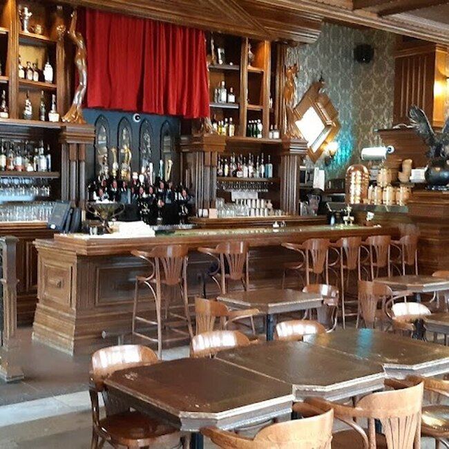 Sanglier Dor&eacute; - Restaurants pr&egrave;s de: J1L1C8