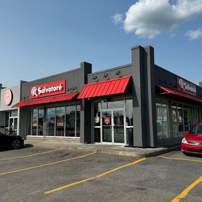 Pizza Salvator&eacute; - Restaurants pr&egrave;s de: G8Y4R2