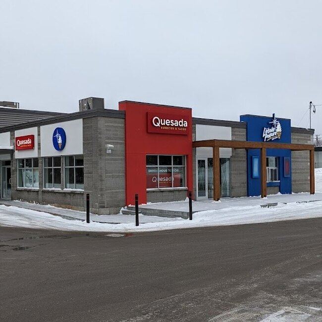Quesada Burritos & Tacos - Restaurants pr&egrave;s de: G8Y4R2