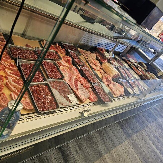 Boucherie Le Boeuf Dor&eacute;-Halal -  Restaurants Near: J7G1B1