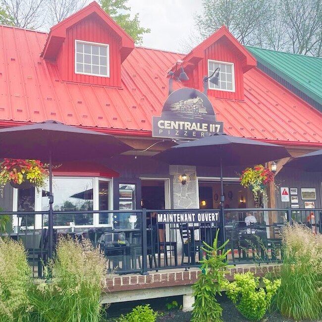 Centrale 117 Pizzeria - Restaurants Terrasse Pr&eacute;vost