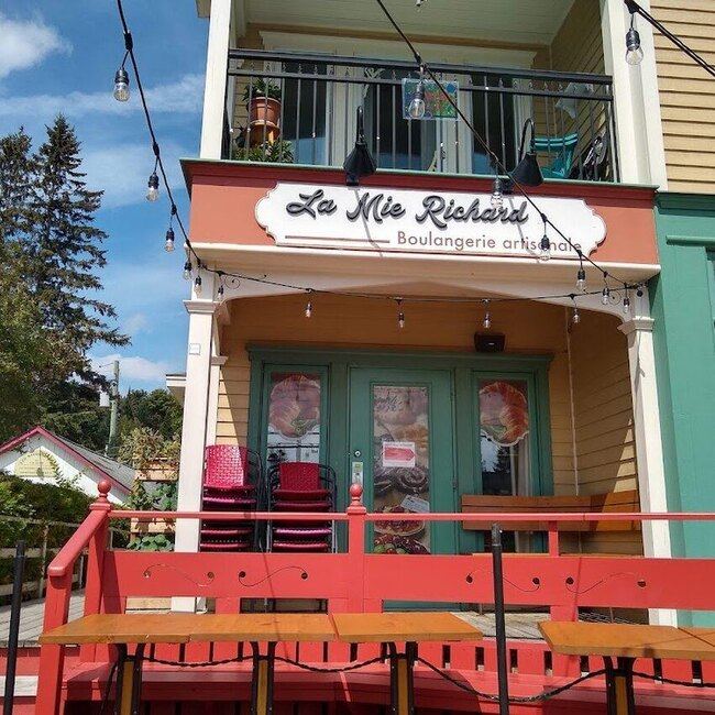 Mie Richard - Val-David Wheelchair Accessible Entrance Restaurants