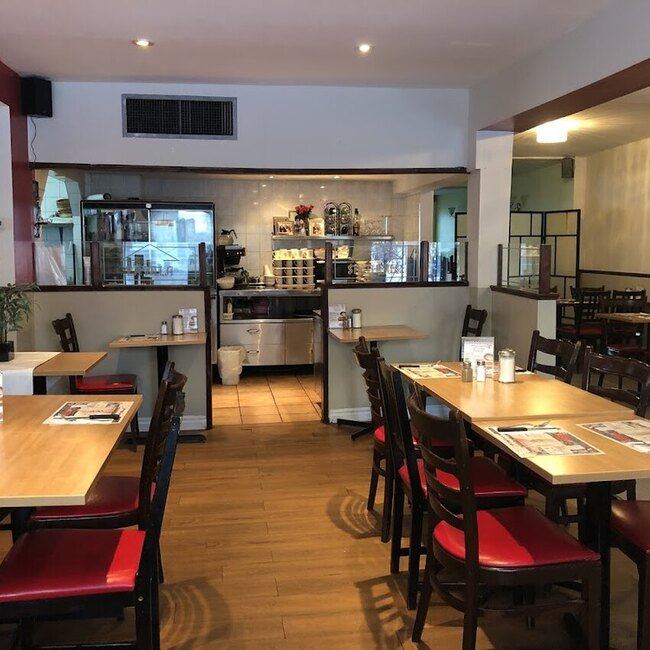 La Villa Ste Th&eacute;r&egrave;se -  Restaurants Near: J7G1C8