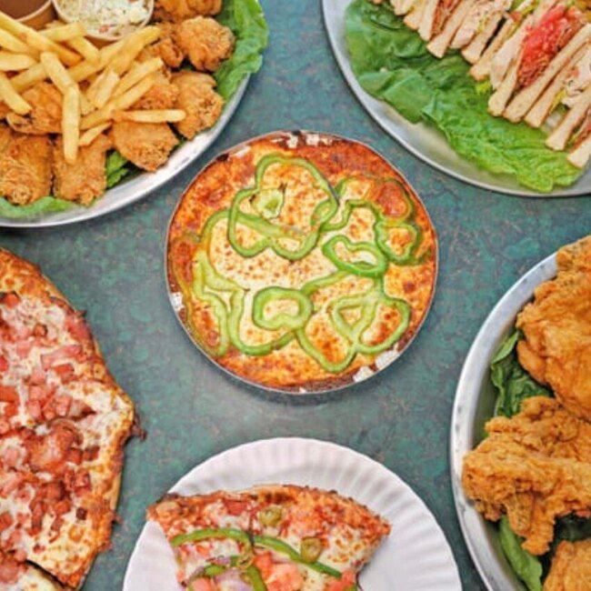 Champion Pizza - Restaurants pr&egrave;s de: J6A4X6