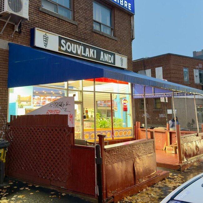 Souvlaki Andi - Rosemont-La Petite-Patrie Poutine