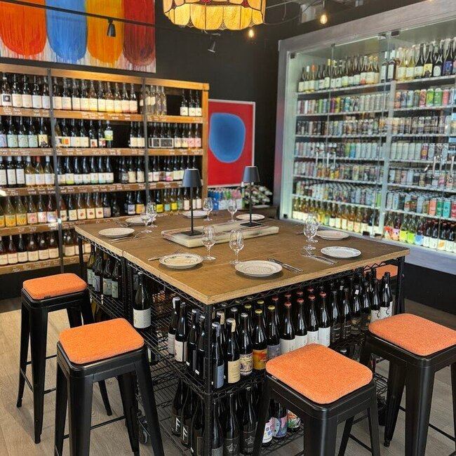 Cinq&agrave;sept -  Restaurants Near: H4E3H9