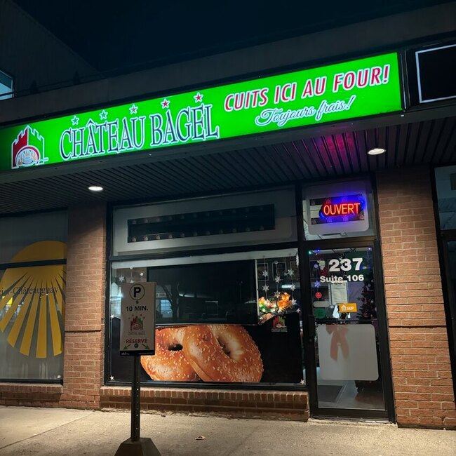 Ch&acirc;teau Bagel Restaurant