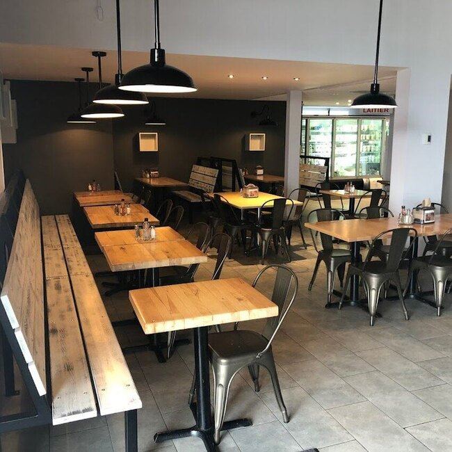 Comptoir Laitier Chalifoux - Restaurants pr&egrave;s de: J3P4M5