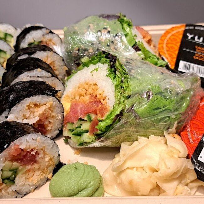 Yuzu Sushi - Restaurants pr&egrave;s de: J7M2C1