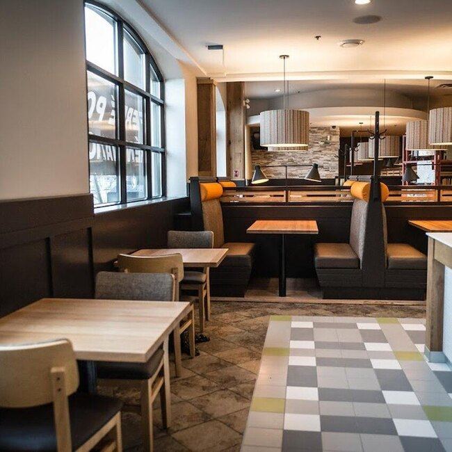 Scores - Restaurants pr&egrave;s de: G8Z1V4