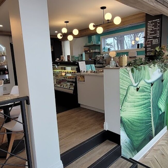 Chic Macaron -  Restaurants Near: J6W2C8