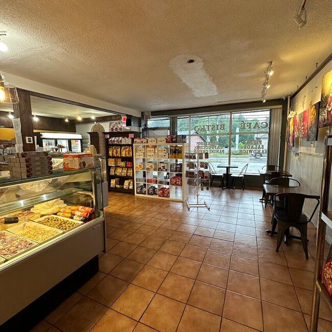 Patisserie Fine Bouche Restaurant