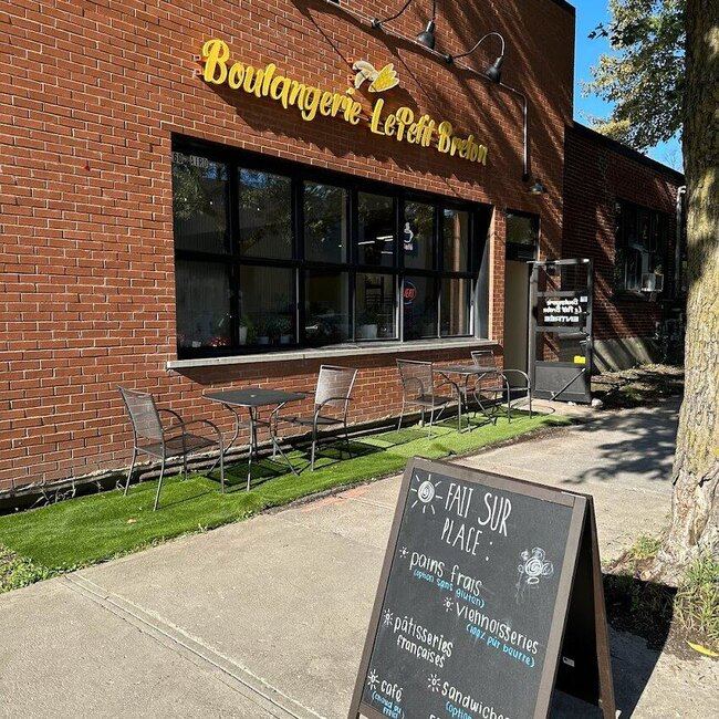 Boulangerie Le Petit Breton -  Restaurants Near: H1V3N7