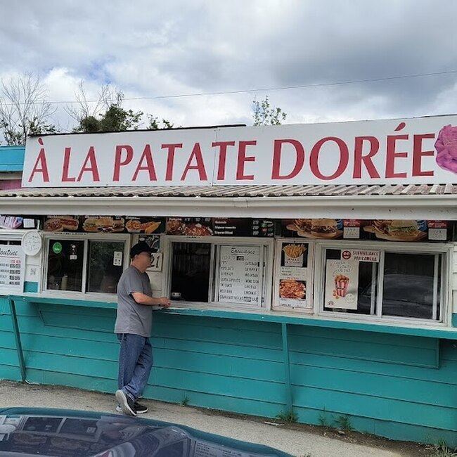 &Agrave; La Patate Dor&eacute;e - Vaudreuil-Dorion Restaurants