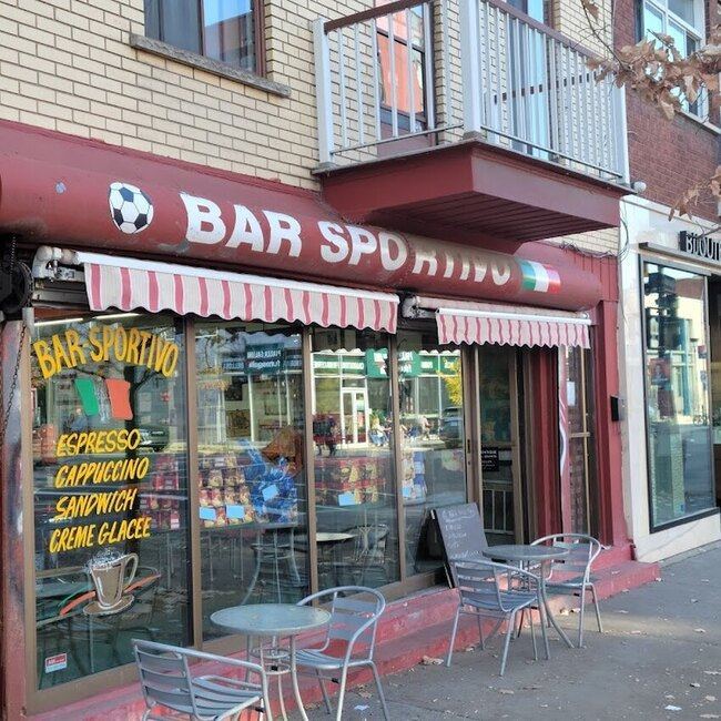 Bar Sportivo - Rosemont-La Petite-Patrie Open Late Restaurants