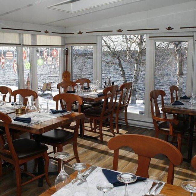 Restaurant Le Capitaine Provost -  Restaurants Near: G6B0E1