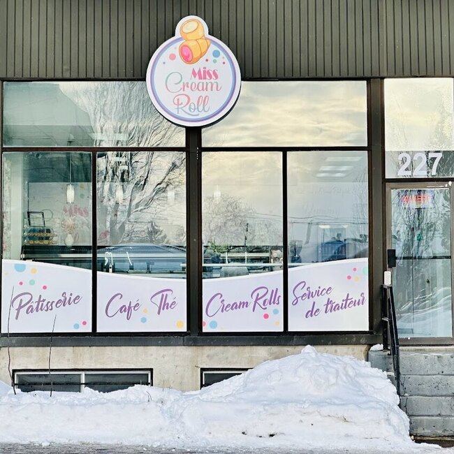 Miss Cream Roll Caf&eacute;, P&acirc;tisserie et Cr&egrave;me glac&eacute;e -  Restaurants Near: H2M1S2
