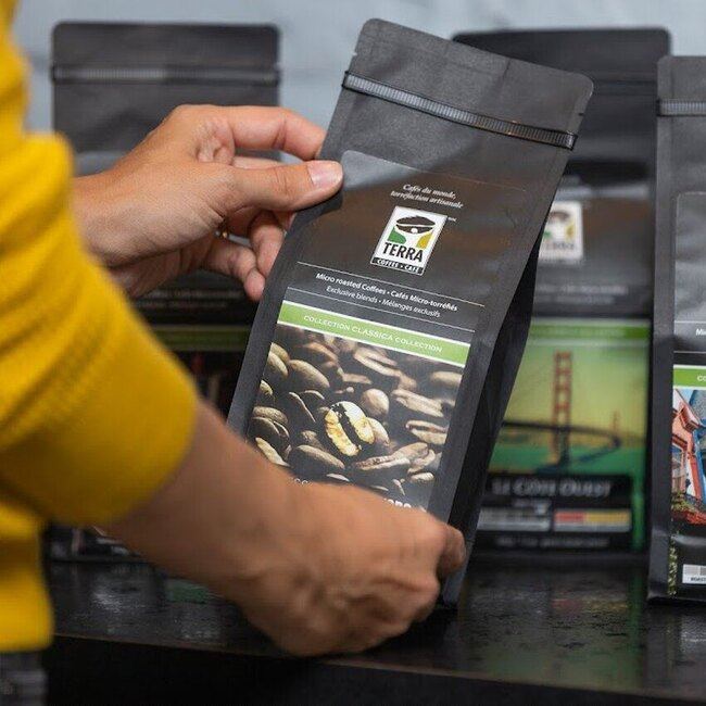 Terra Coffee And Tea Ltd - Restaurants pr&egrave;s de: H3L2N3